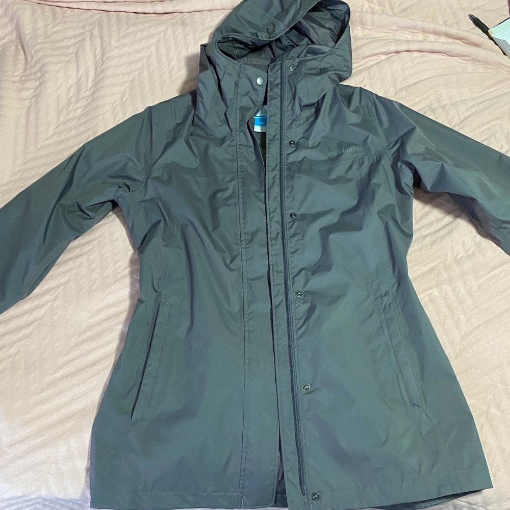 Brand New! Columbia rain coat jacket.